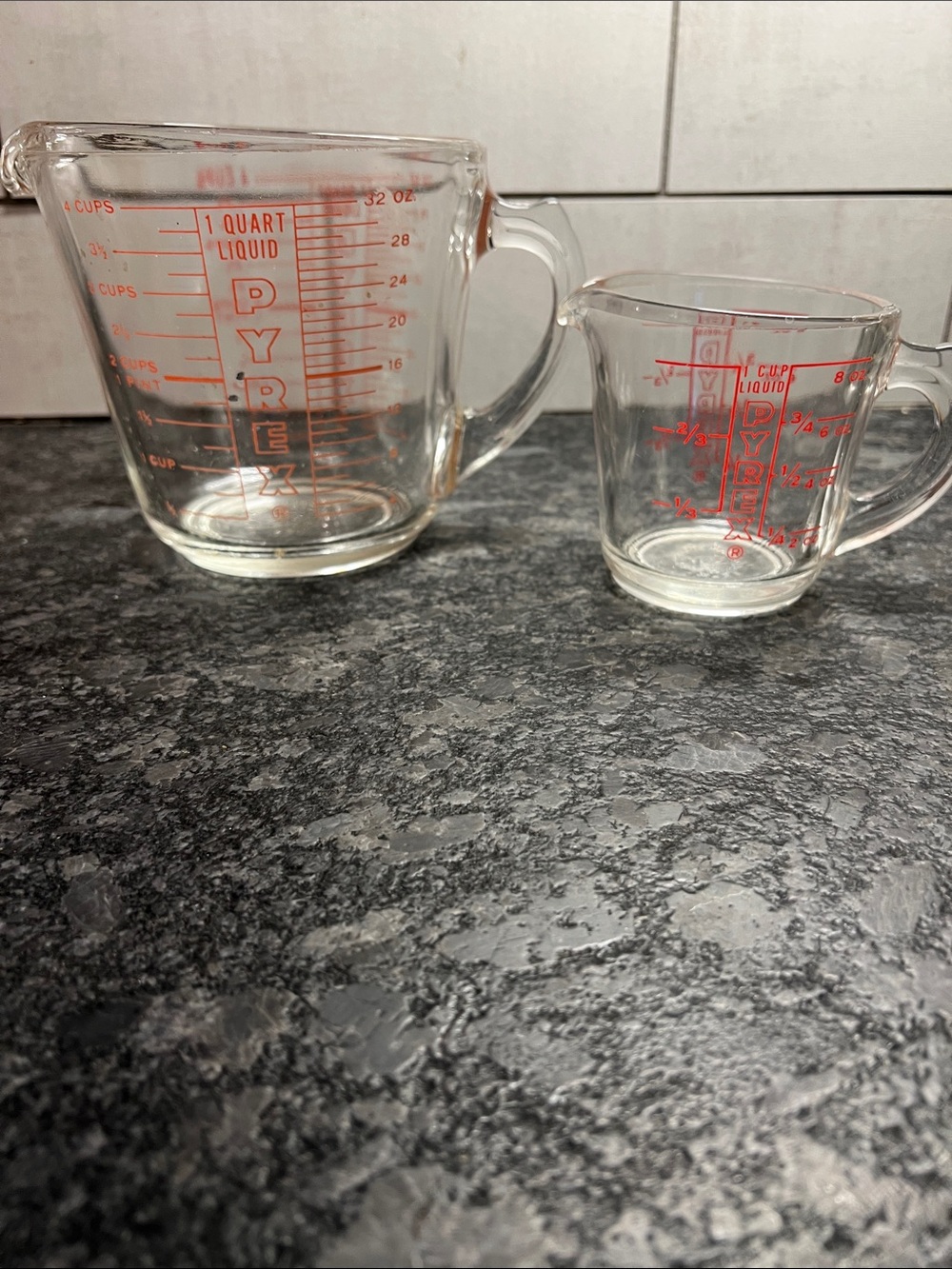 VINTAGE 2 Pyrex Clear Glass Measuring Cups with Red Markings - 4 cup and 1 cup